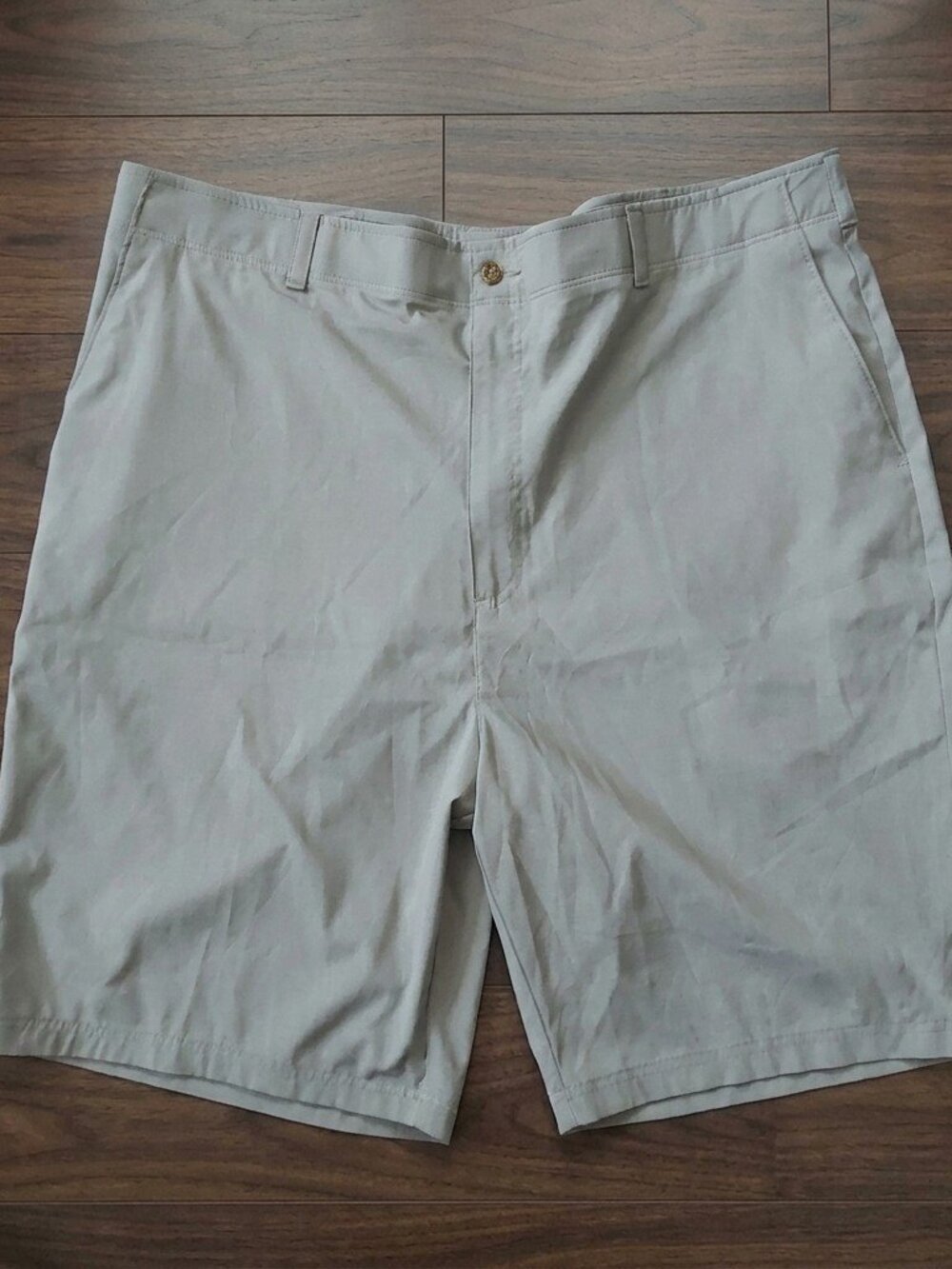 Ben Hogan Performance Golf Shorts Men's 46 Khaki Tan Flat Front 10" Inseam